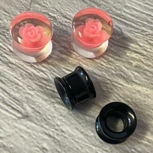 Black And Clear With Pink Roses Plug Earrings Set of 2